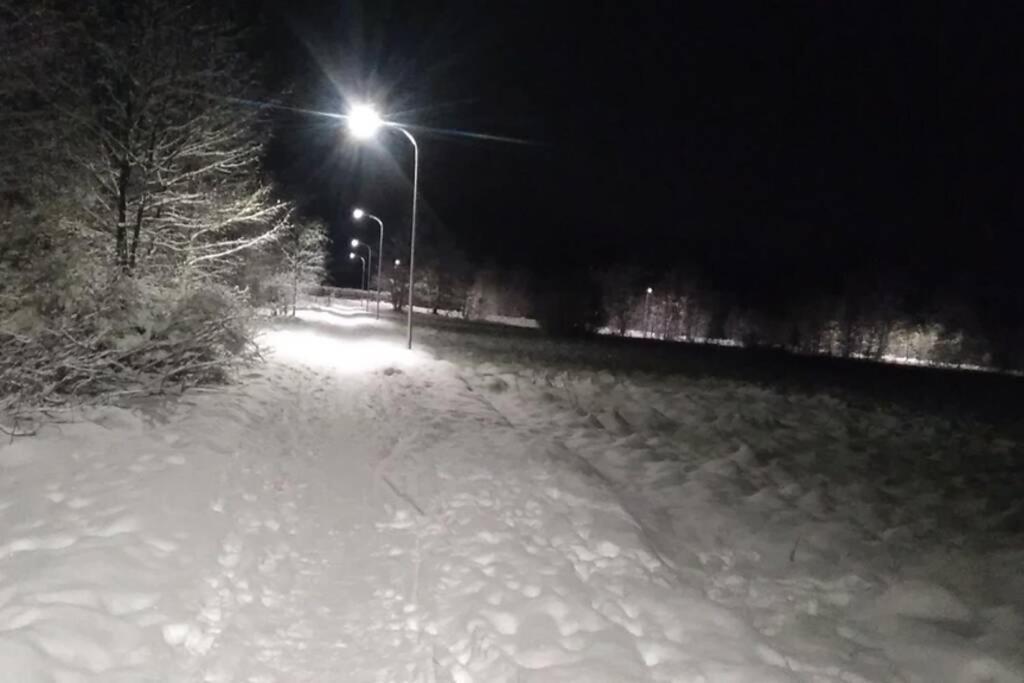 Apartamento Nowoczesne Mieszkanie Blisko Natury I Sklepu Biedronka Karpacz
